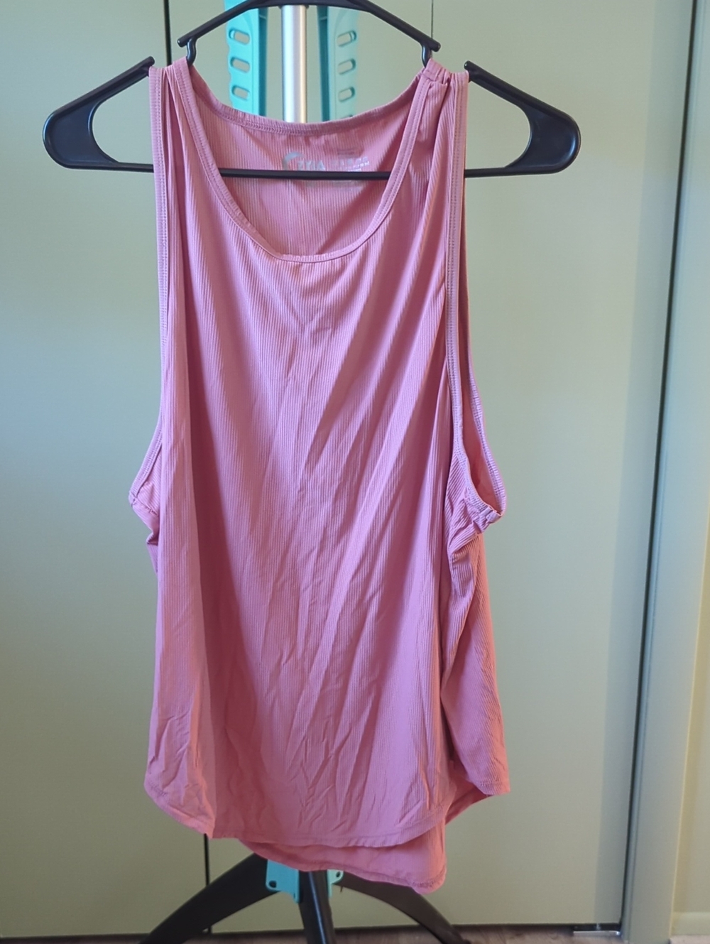 ZYIA Soft Ribbed Tank Top - Rose Pink